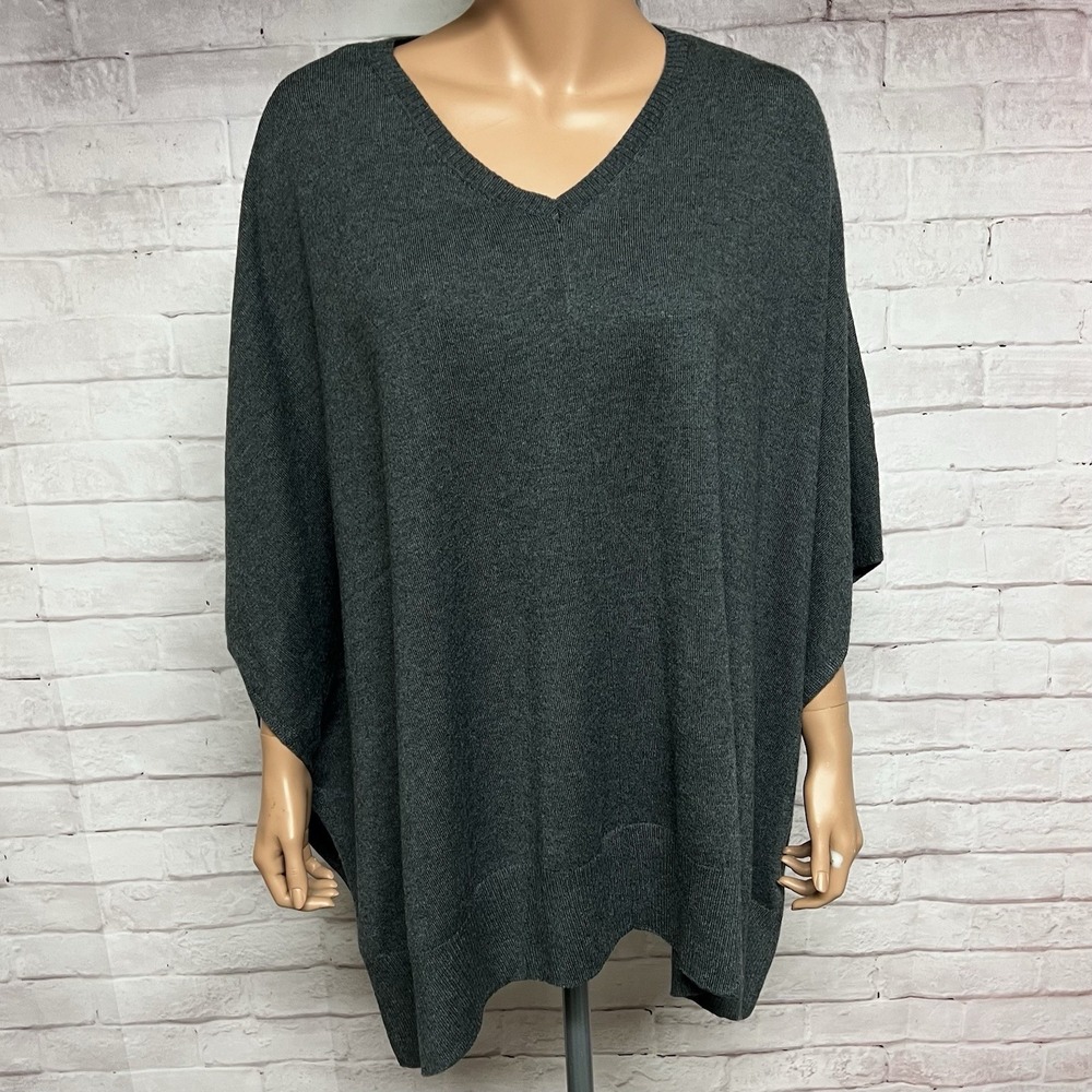 Soma Luxe Sweater Womens S/M Charcoal Gray Oversized Poncho V Neck Comfort Layer